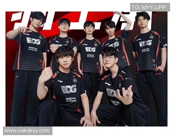 BLG与TES激战正酣，争夺季后赛席位迎来关键对决