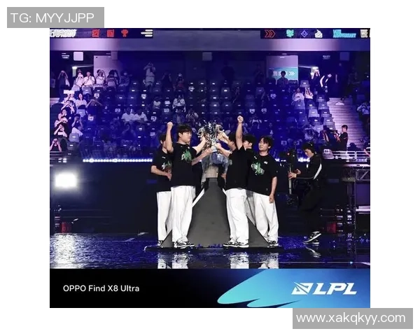 Top Esports战队奋力拼搏迎接全新挑战 力争LPL赛季冠军再创辉煌 Top Esports战队奋力拼搏迎接全新挑战 力争LPL赛季冠军再创辉煌