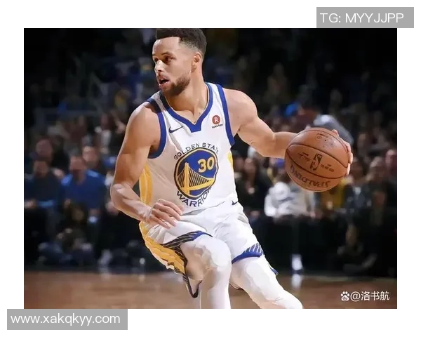 斯蒂芬库里引领新时代三分革命再塑篮球竞技格局与团队战术理念