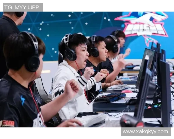 电竞比分实时更新 揭秘各大赛事精彩瞬间与战队表现